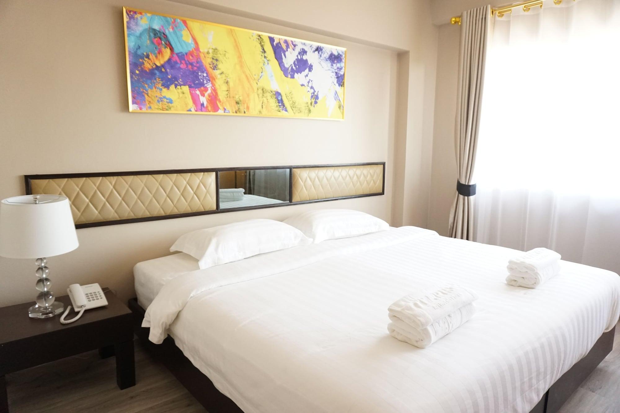 Taris Art Hotel Phrae Exterior foto